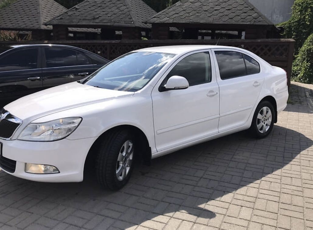 Продам автомобіль Шкода а5