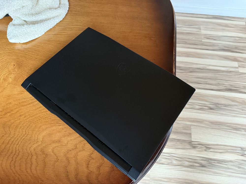 Lapto gamingowy MSI KATANA