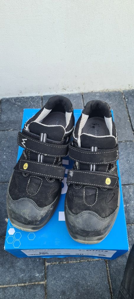 Buty robocze 40 używane