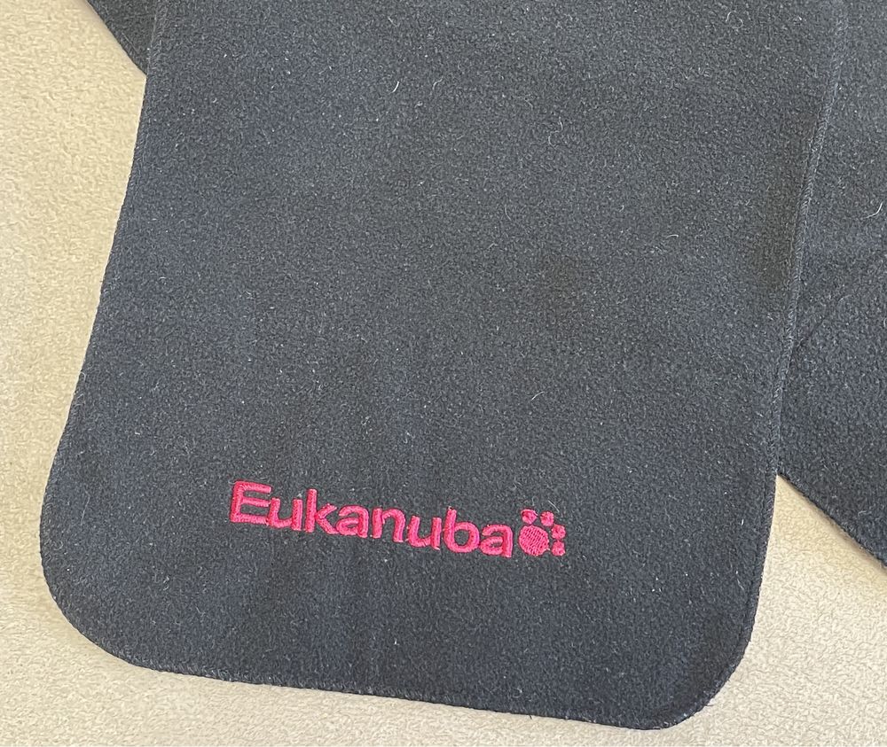 Шапка та шарф флісові Eukanuba.