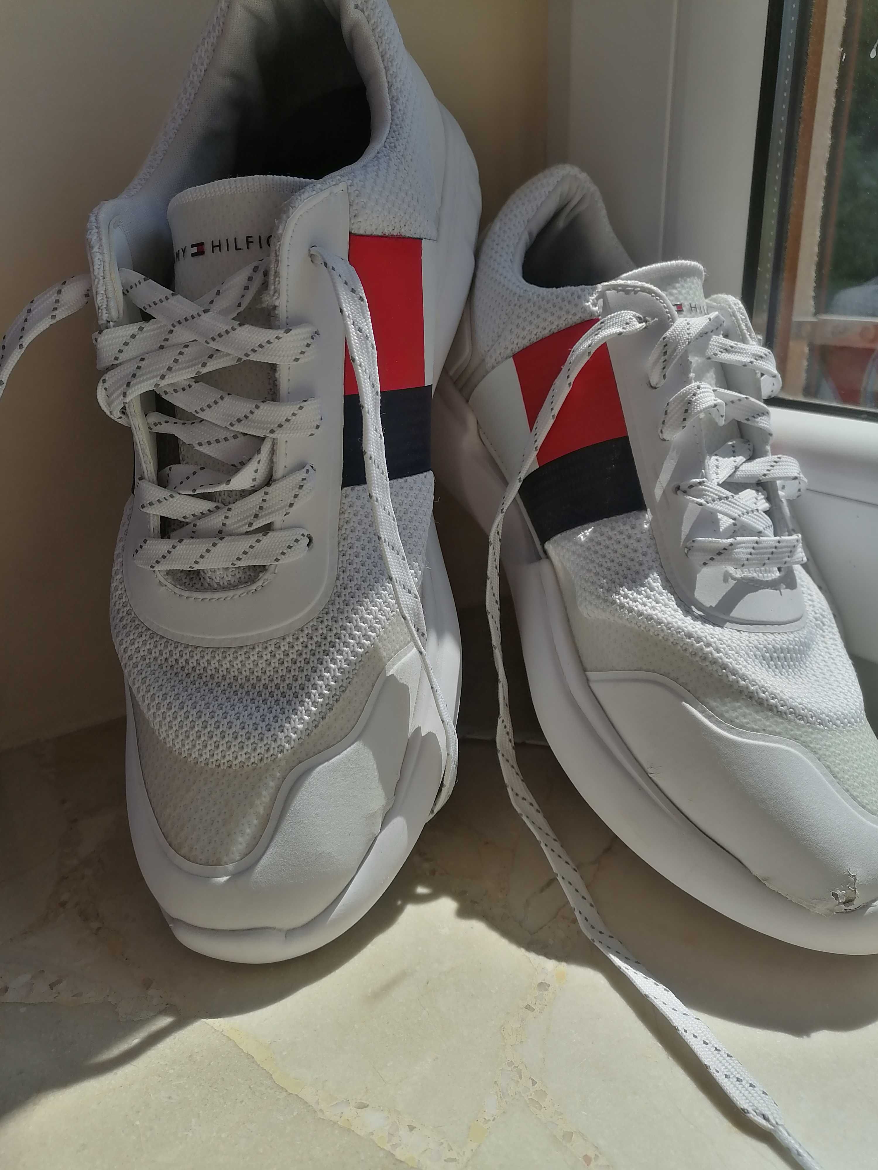 Do renowacji Buty sportowe rozm 43
