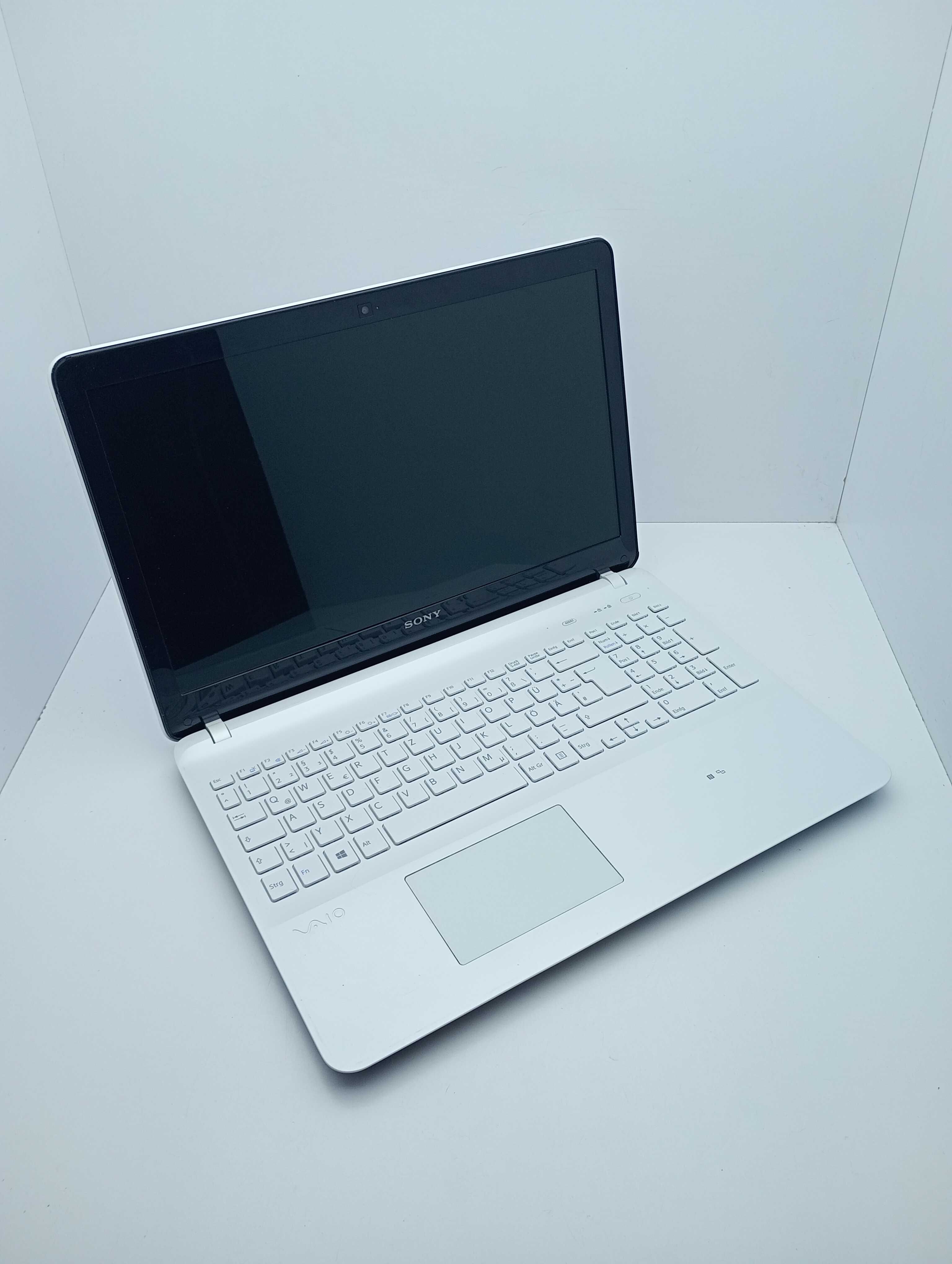 Sony SVF156 CPU:Intel Pentium Ram:6gb HDD:500gb Video:GeForce GT 740M