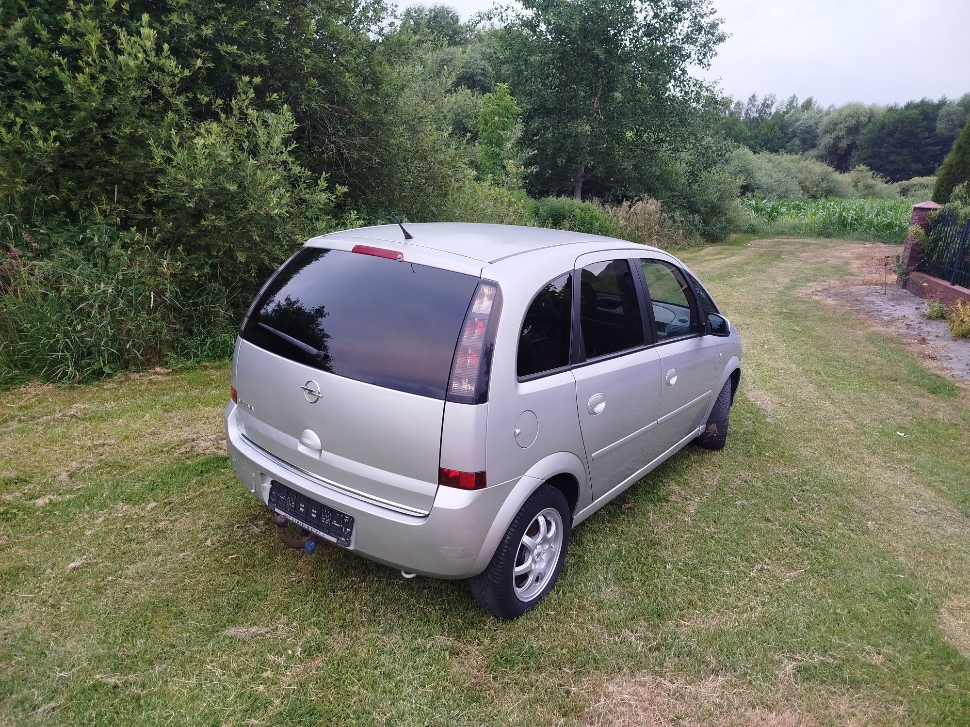 Opel Meriva bogata wersja 1.6