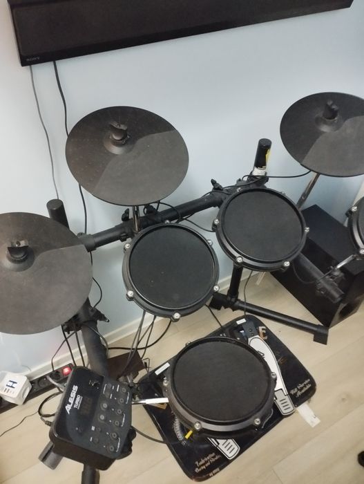 Perkusja Alesis Turbo Drum Module