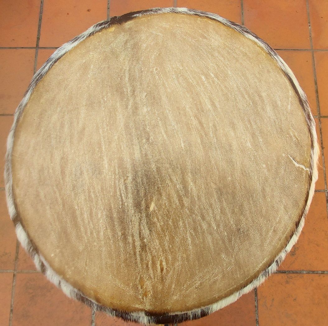 Vendo djembe de madeira com pele natural