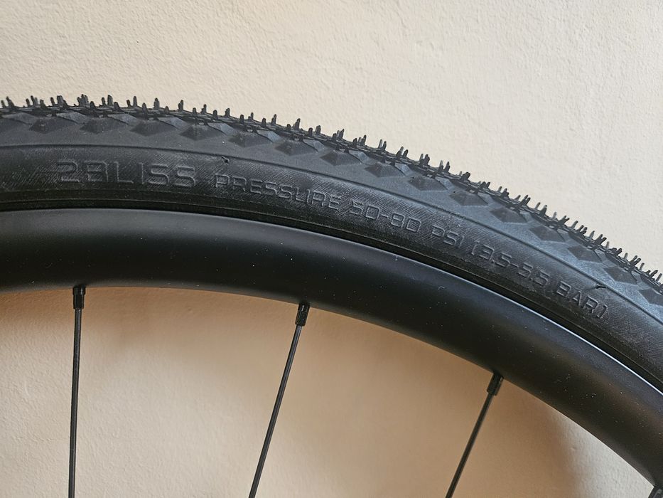 NOWE Koła DT Swiss 540 z oponami i kaseta SRAM