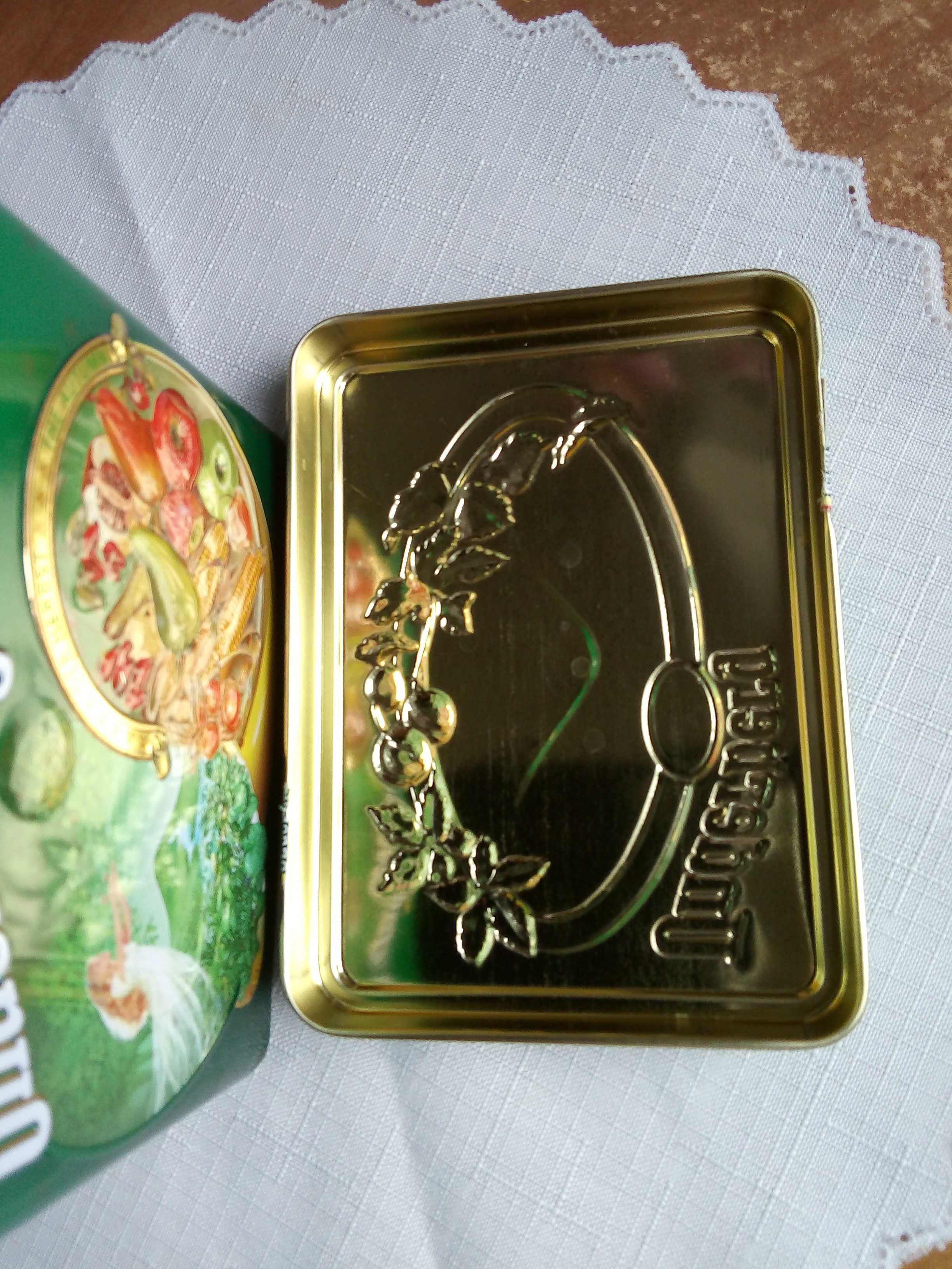 Puszka metalowa nowa zielona kolorowe scenki