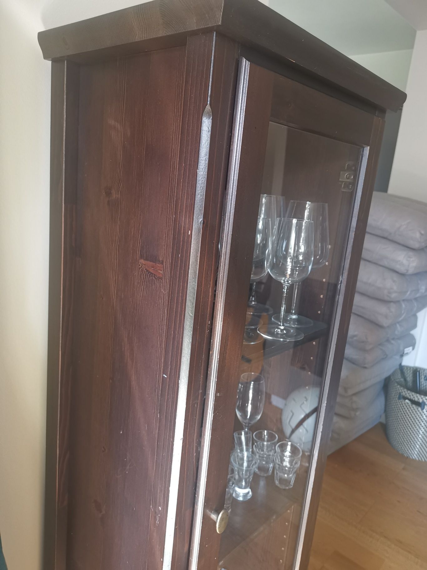 Witrynka sosnowa Ikea tanio
