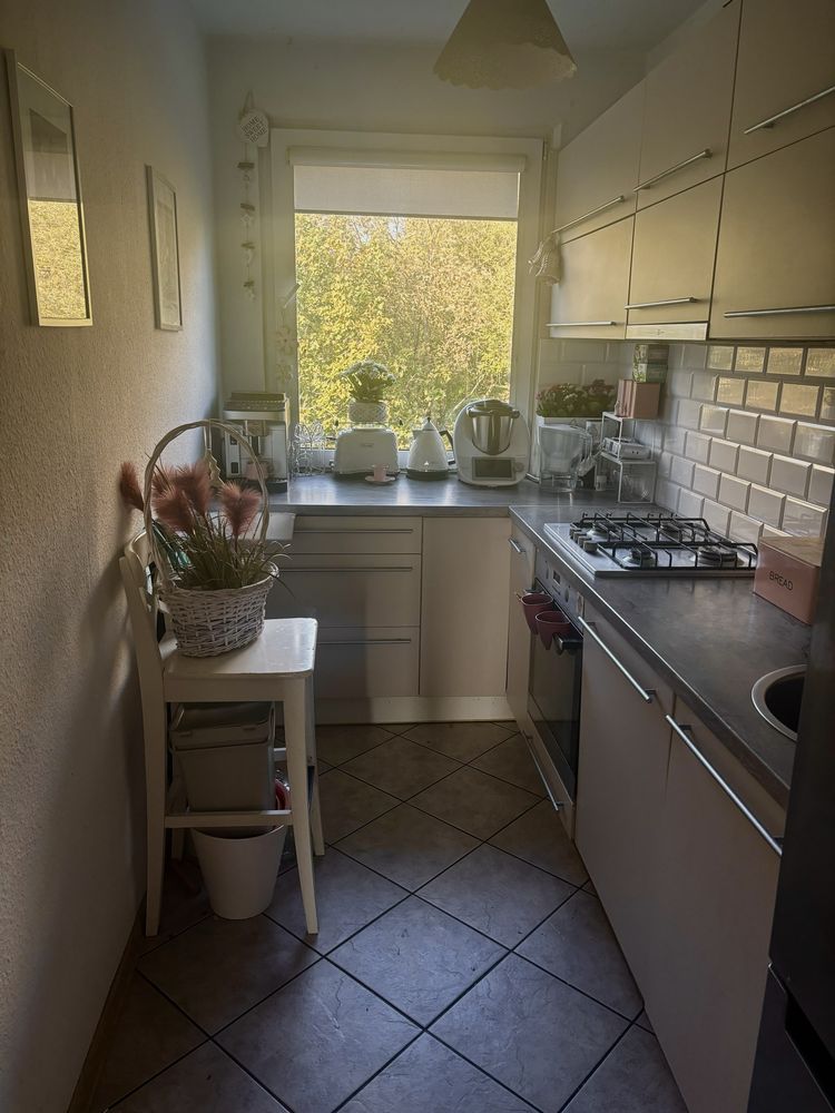 3 pok./60 m2/blok-w cenie wózkownia/suszarnia/piwnica/os Arkońskie