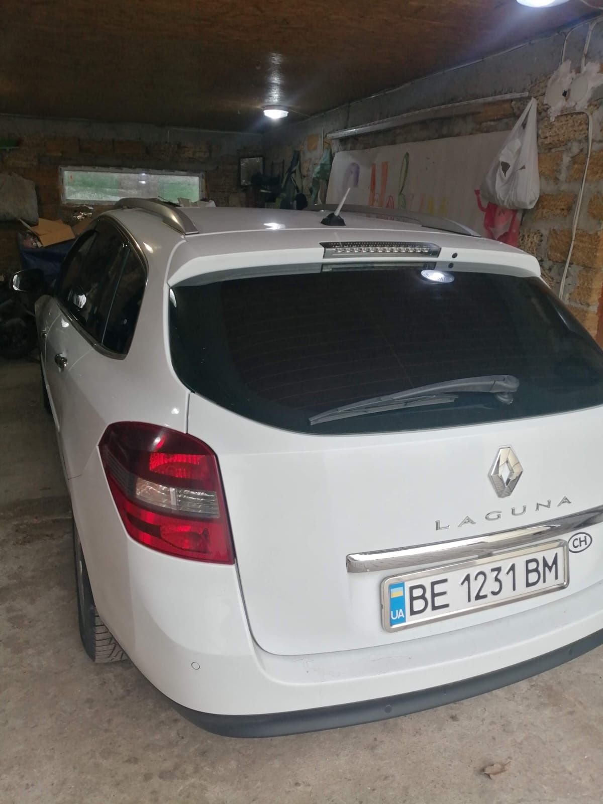 Renault Laguna 2011 року
