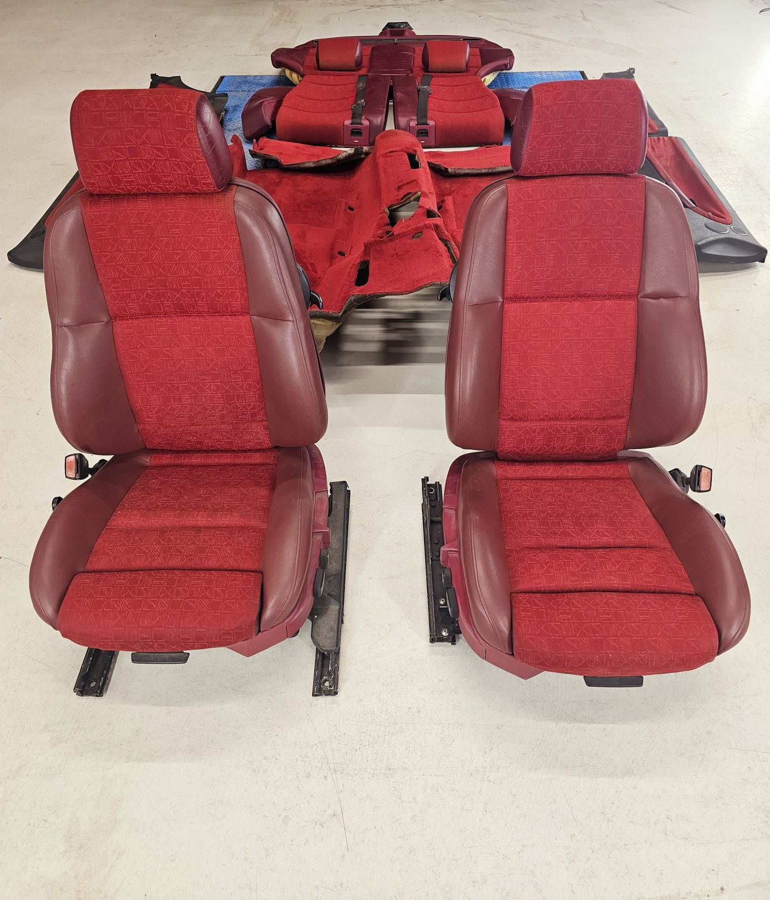 Wnętrze fotele e36 coupe elektryczne