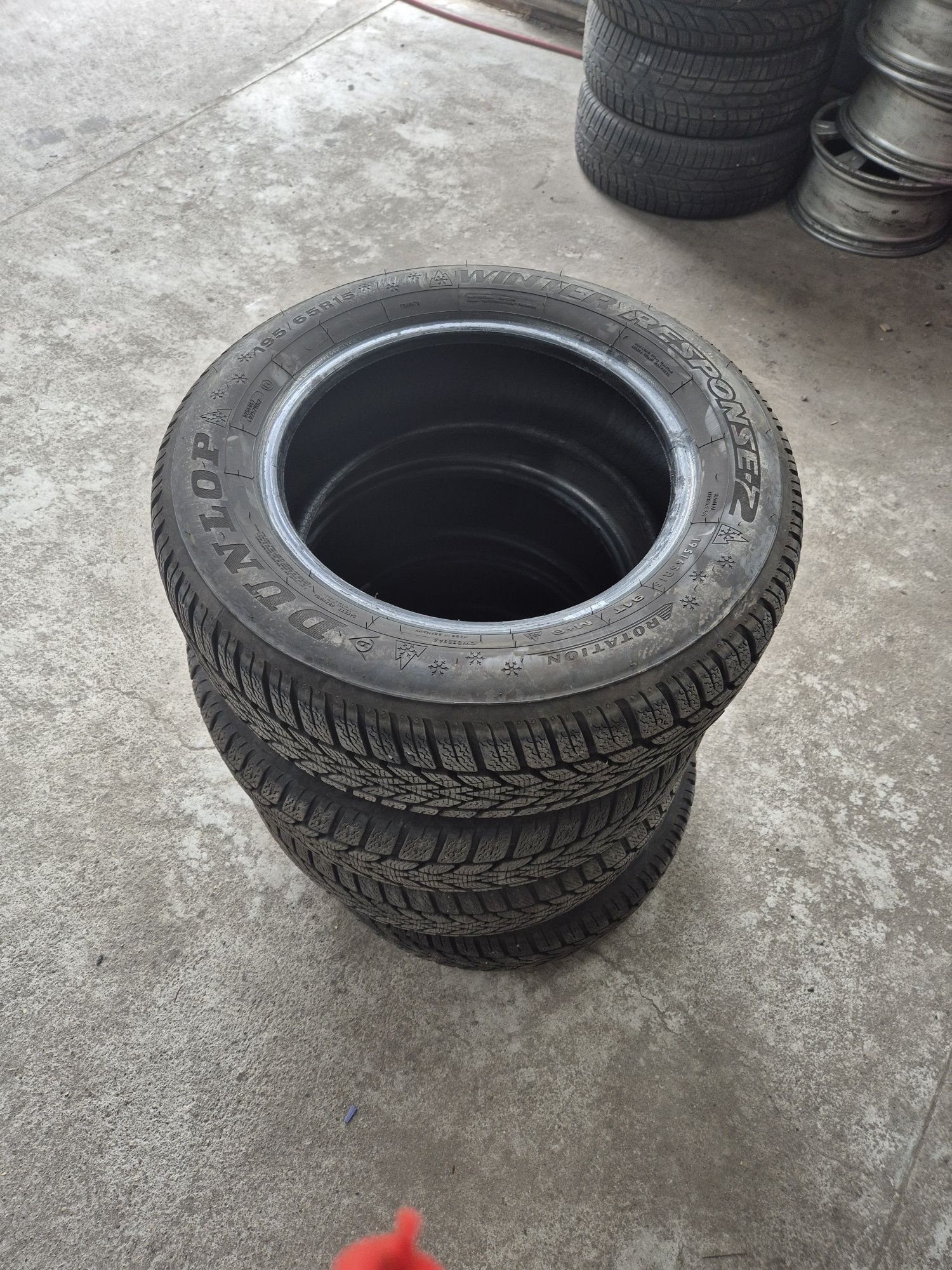 Opony Zimowe Dunlop