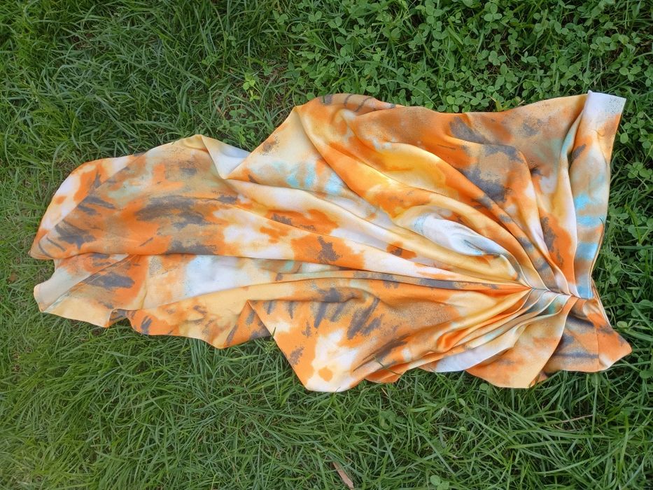 Спідниця літня з розміром у стилі Кім Кардашіан