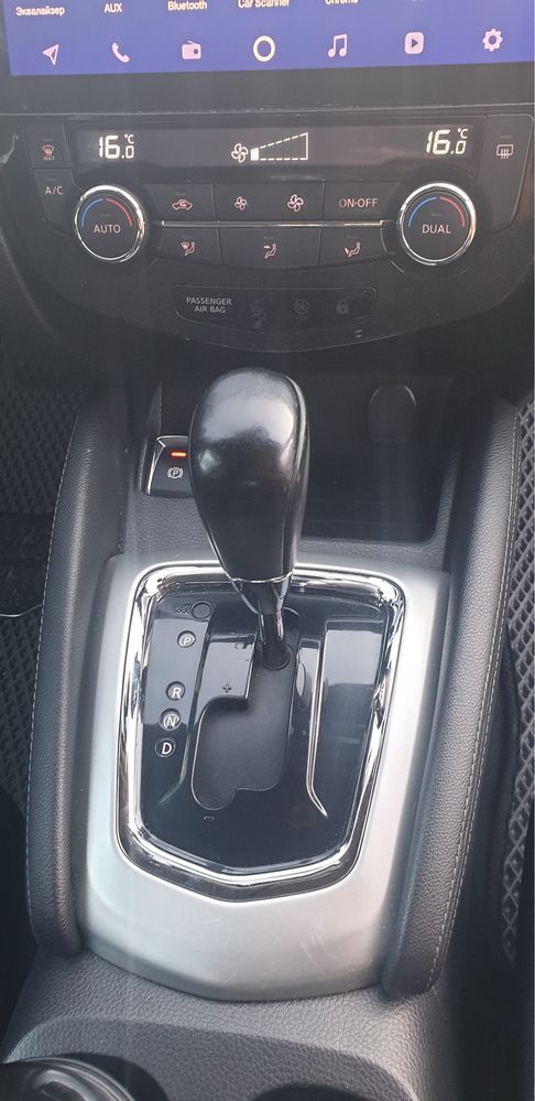 Nissan Qashqai J11 AVT
