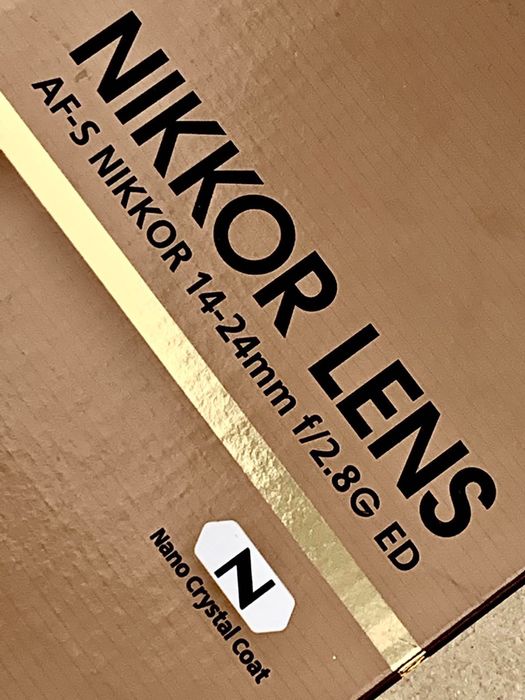 объектив NIKKOR   Nikon 14-24
