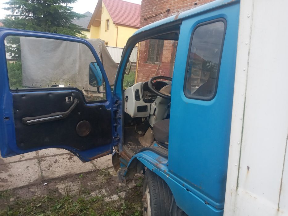 Вантажівка Донг Фенг