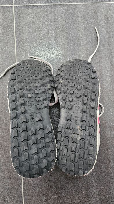 Sapatilhas Adidas T37