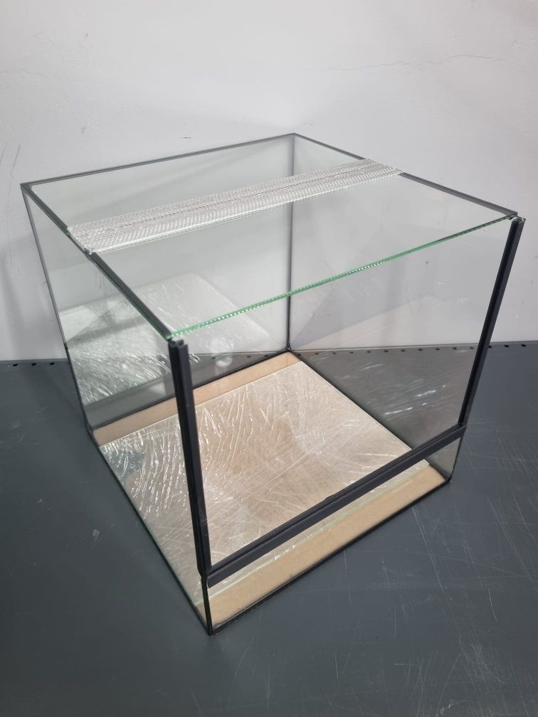 Terrarium dla pająka owadów 25x25x25