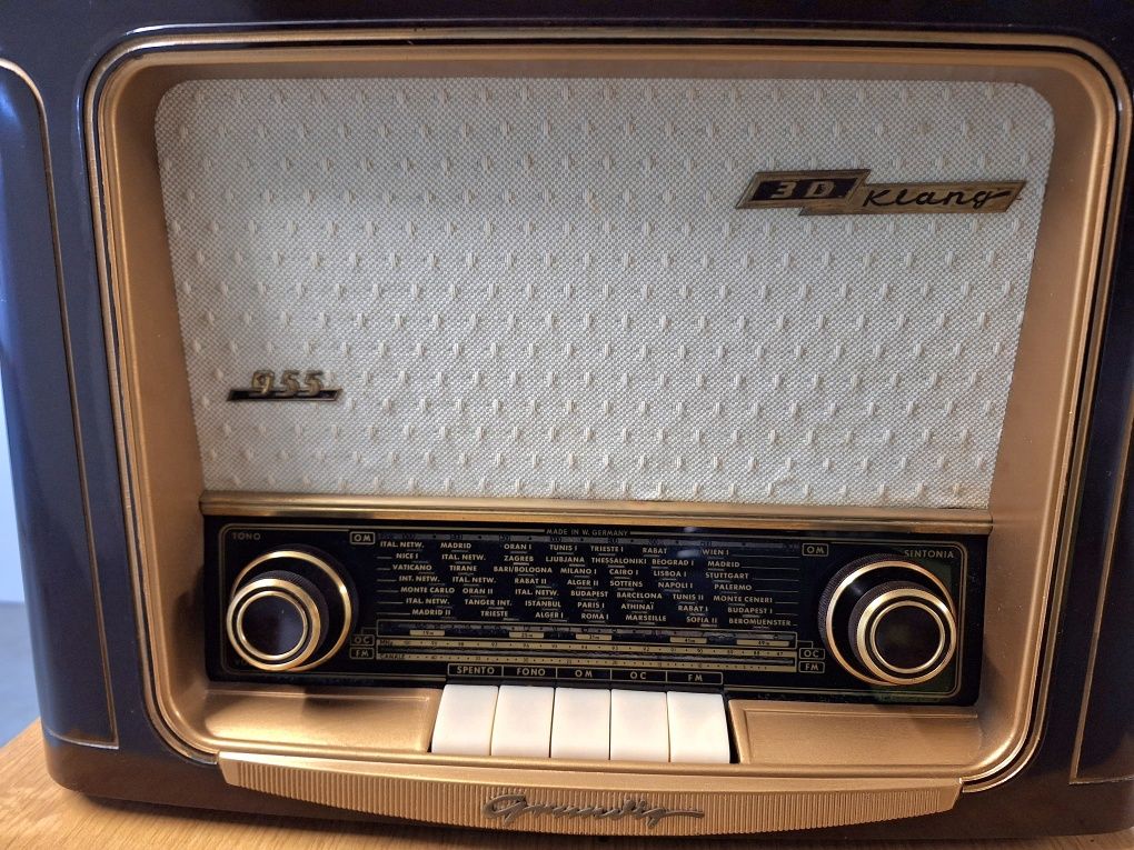 Rádio Grundig 955 3D Klang