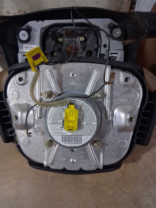 Guiador AUDI em pele com airbag