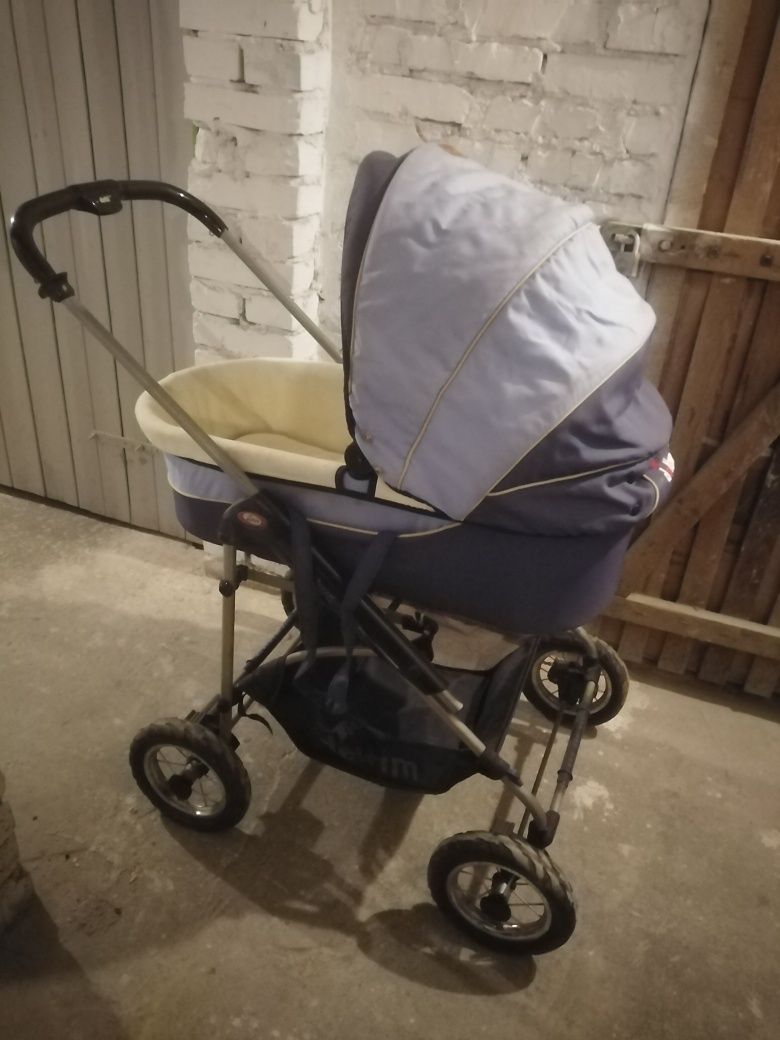 Wózek Deltim Fokus 3w1, gondola spacerówka i nosidełko