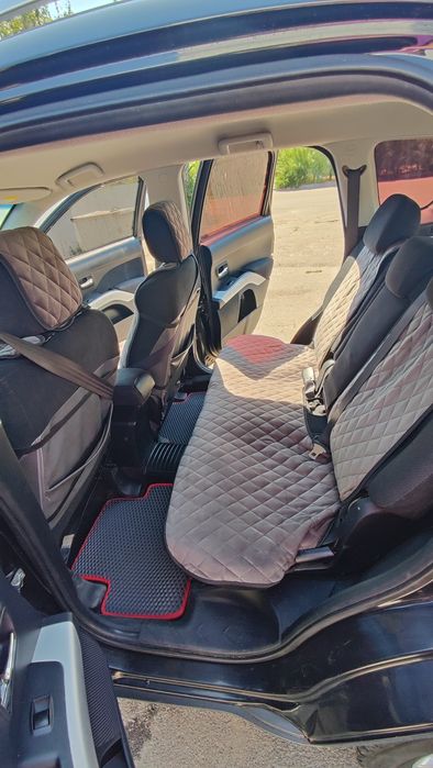 Продаю Mitsubishi outlender xl