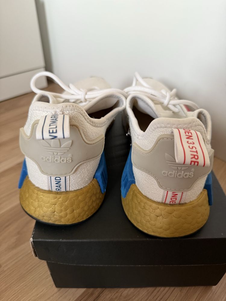 Adidas Boost biale lekkie 42 2/3