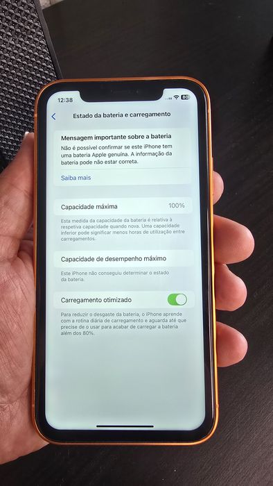 iPhone XR com chassi 17pro laranja