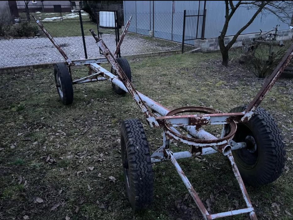 Fura, wóz na drzewo