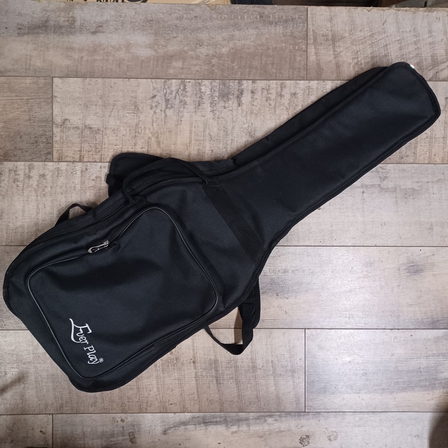 Nowy pokrowiec  na gitarę elektryczną Ever Play