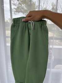 Spodnie Bon Bebe 80/86/92 zielone dresowe dla chłopca dziewczynki