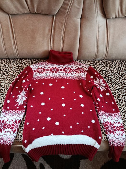 Тепленький новорічний світерок р.46-48