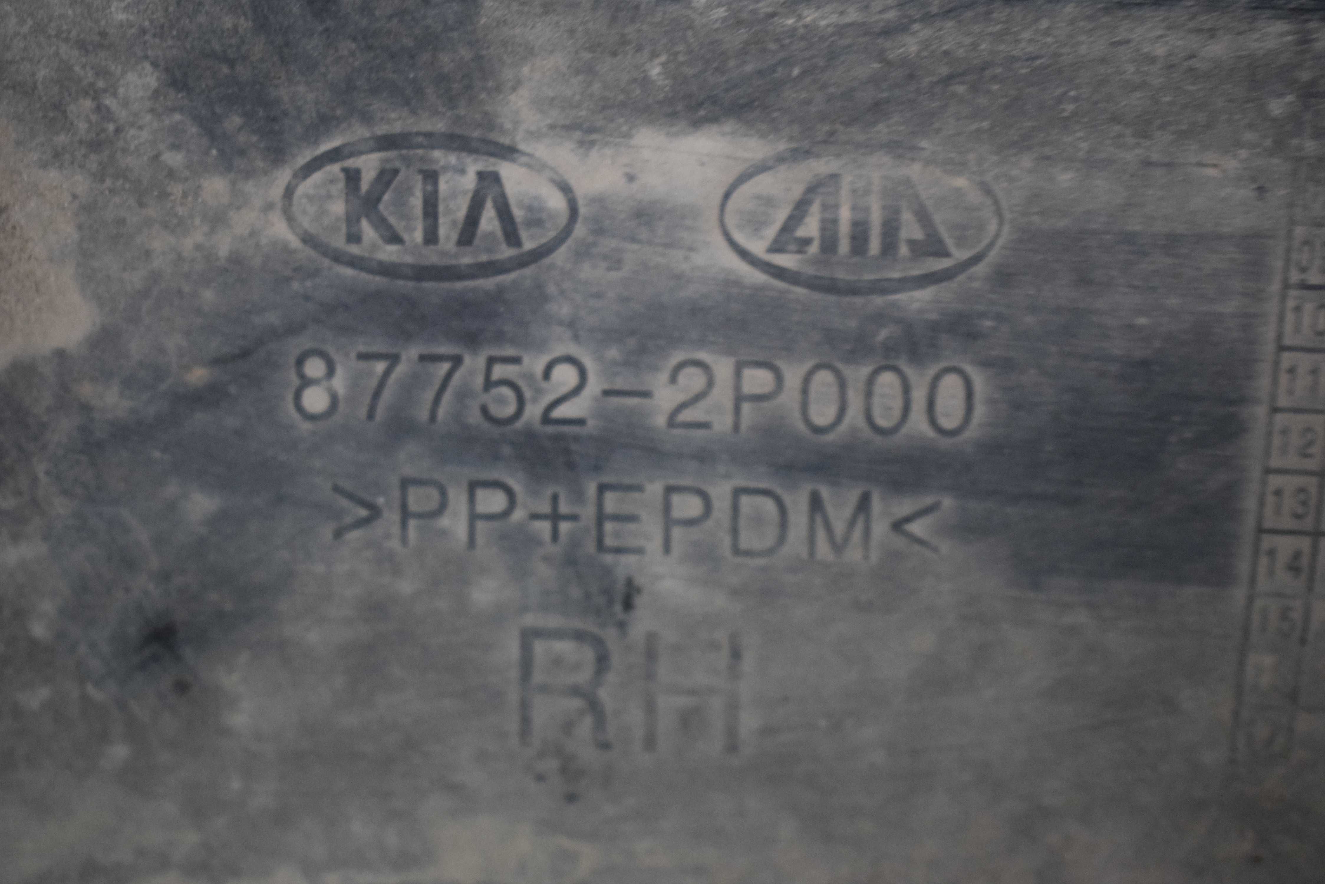 listwa progowa prawa lewa KIA SORENTO II 09-