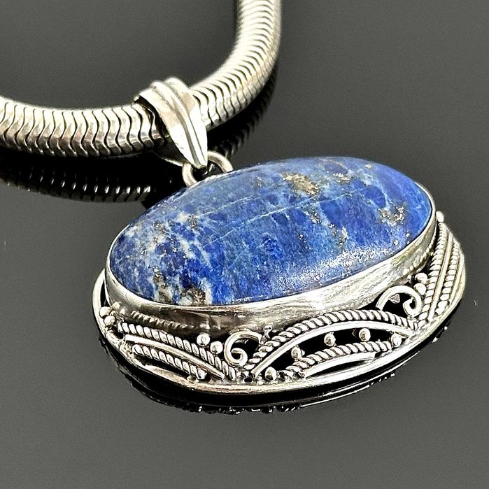 Srebrny artystyczny naszyjnik z Lapis lazuli ręcznie wykonany próba925