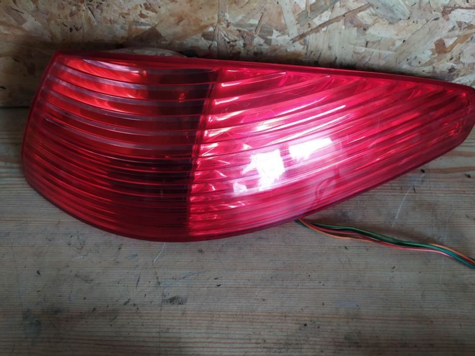 FAROLIM PEUGEOT 607 - DIREITO