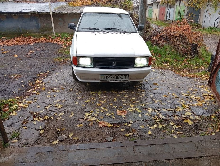 Продам Москвич 2141