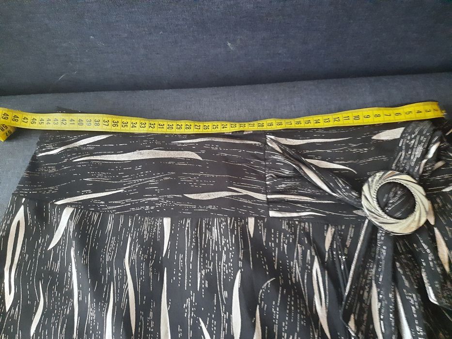 Продам юбку 52 размера