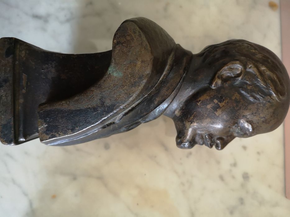 Busto em bronze Lenine assinado