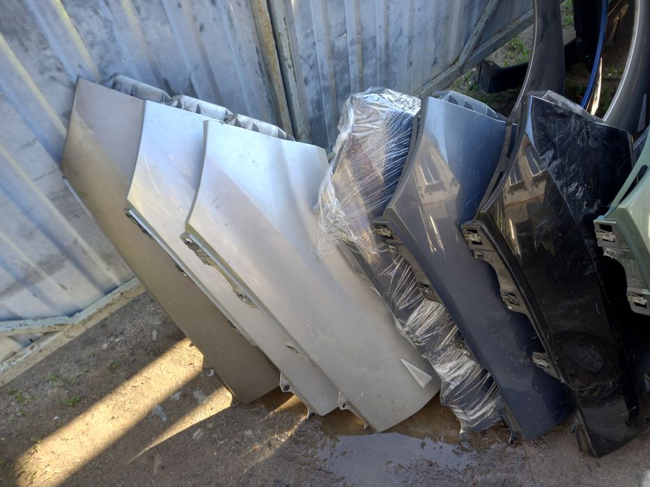 Крила Рено Меган 2 Сценік 2 2003-2009