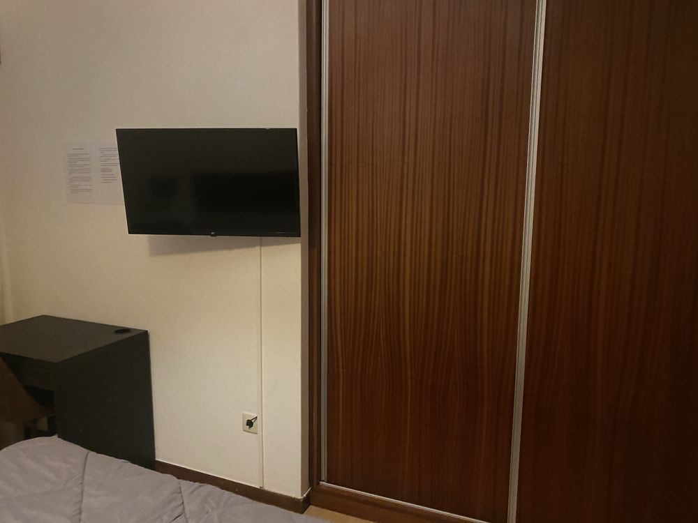 Arrendamento de quarto com despesas em T2