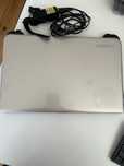 Laptop toshiba satelite 15’6