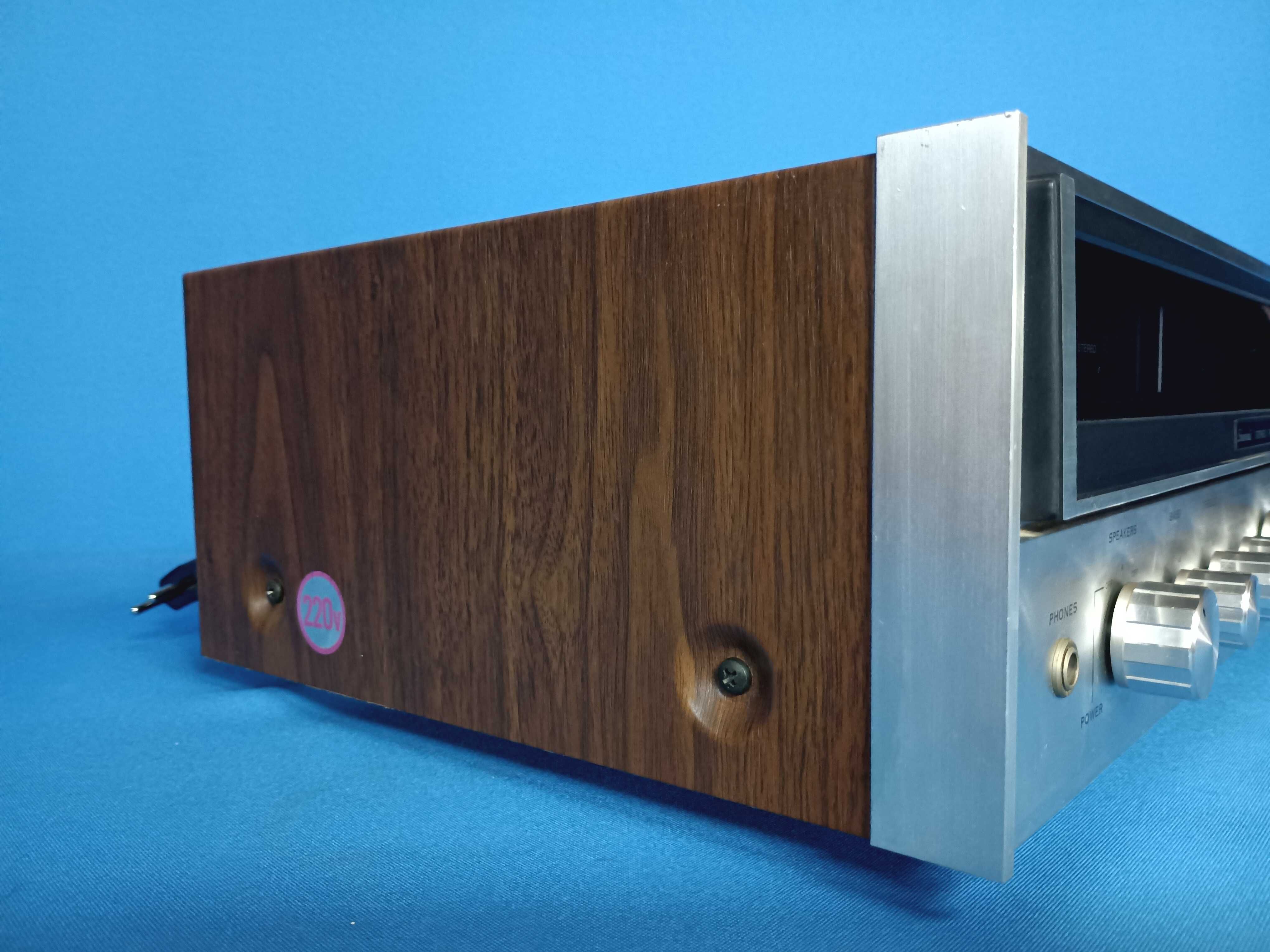 receiver SANSUI 551