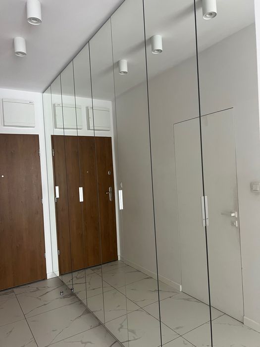 Dwa pokoje z balkonem i miejscem parkingowym