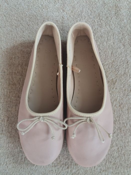 Baleriny Zara  rozmiar  33