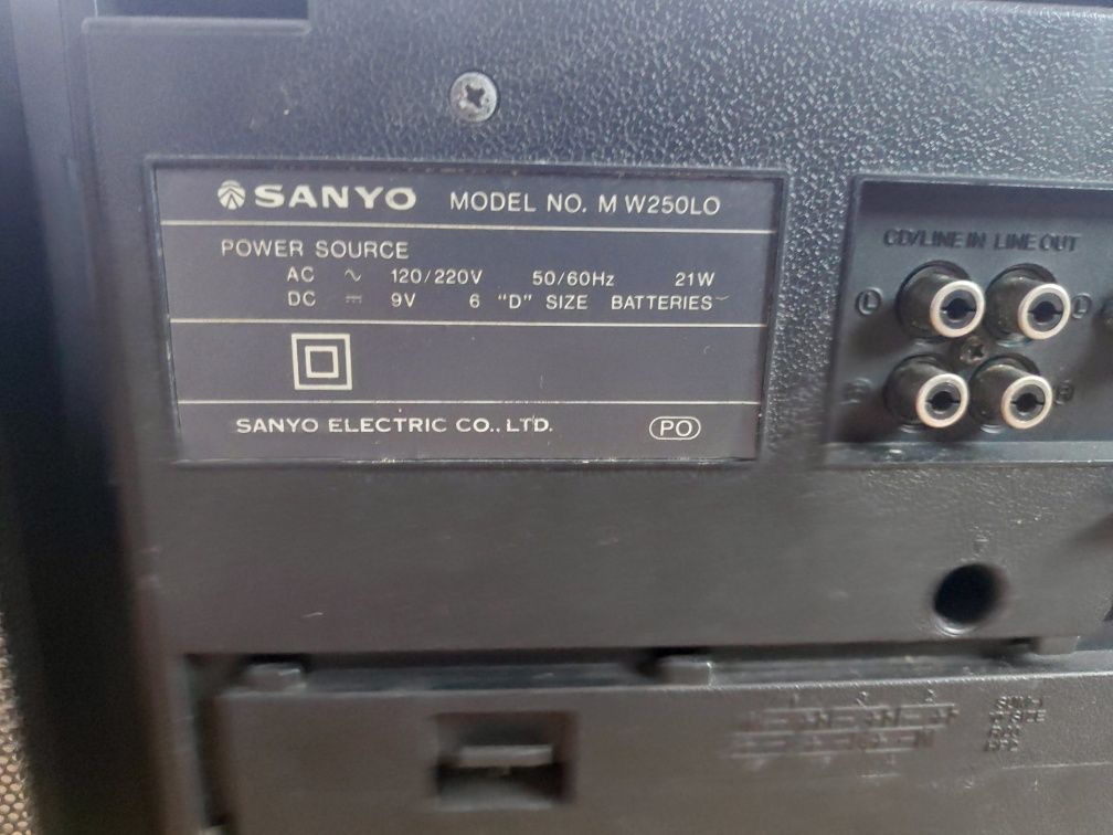 Sanyo mw 250 lo boombox