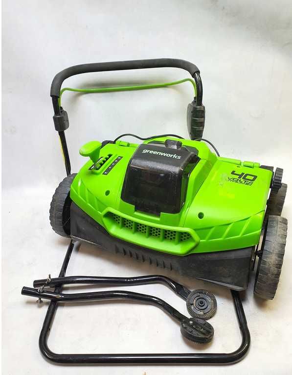 Aerator i Wertykulator 2w1 Greenworks 40V Niekompletny