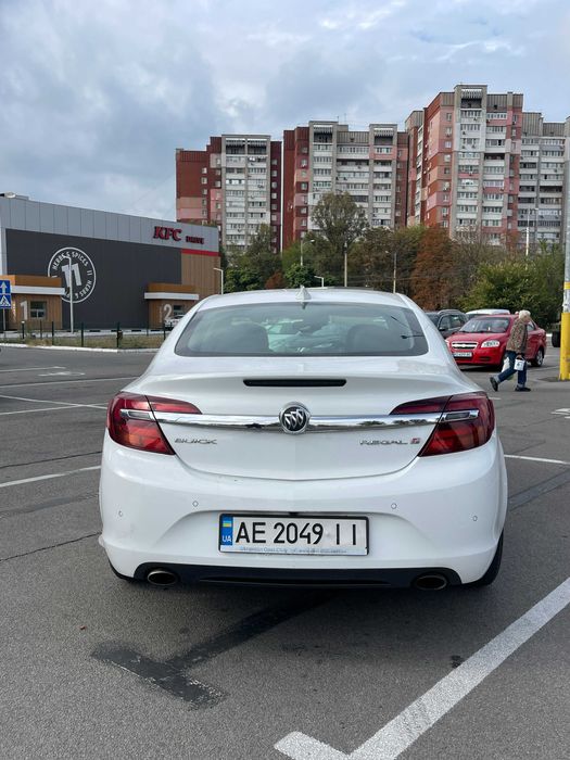 Продаж автомобіля BUICK REGAL