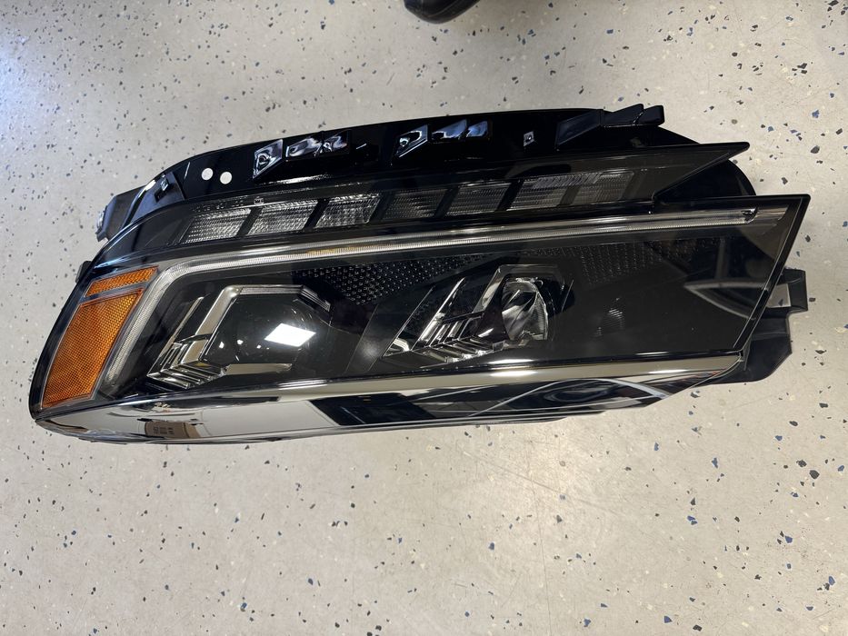 passat b7  b8  b9 фара фары   USA