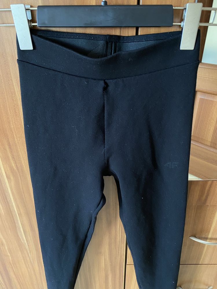 Czarne legginsy damsie 4f