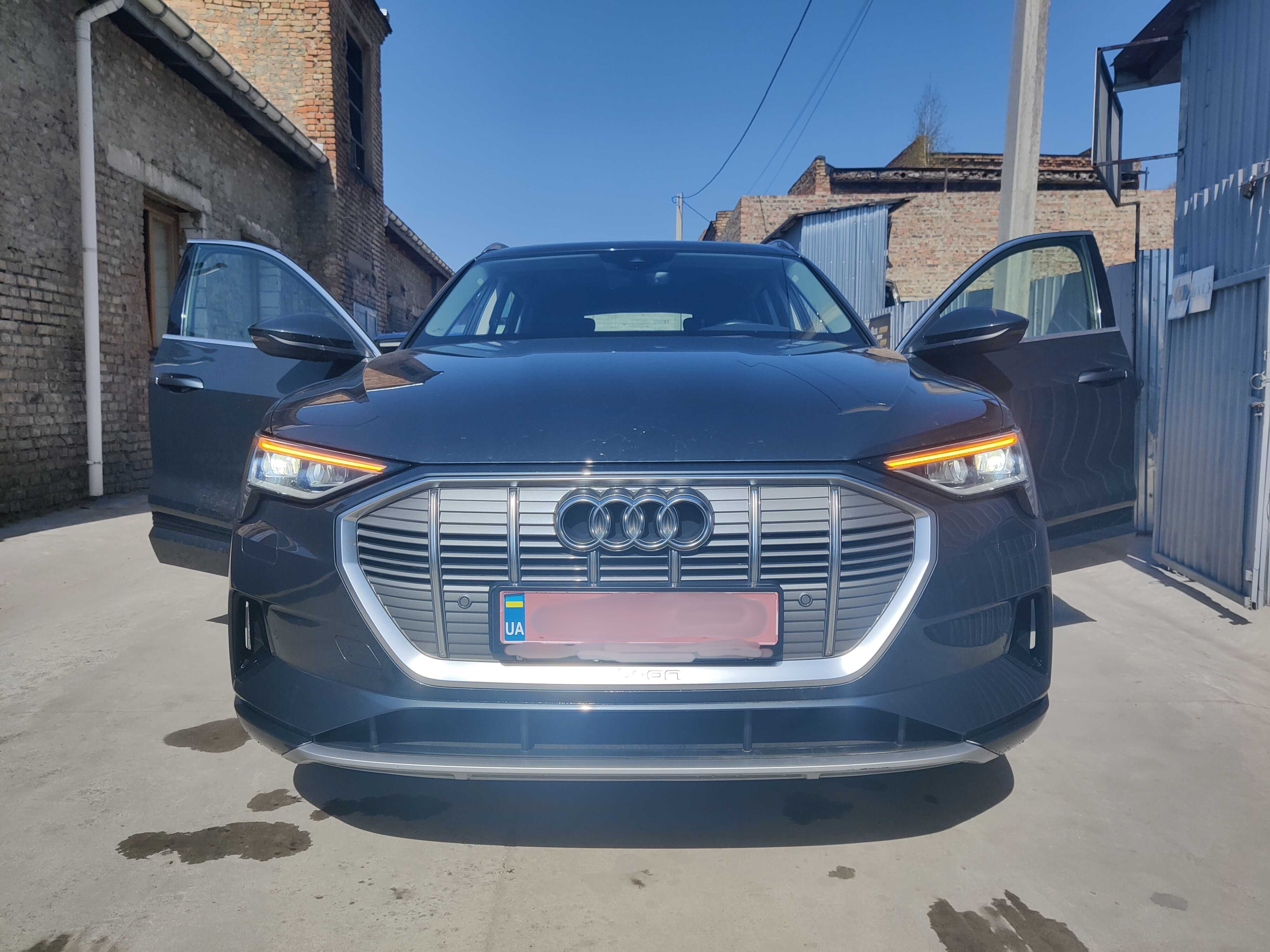 Audi E Tron розборка ауди етрон разборка ауді трон батарея кузов салон